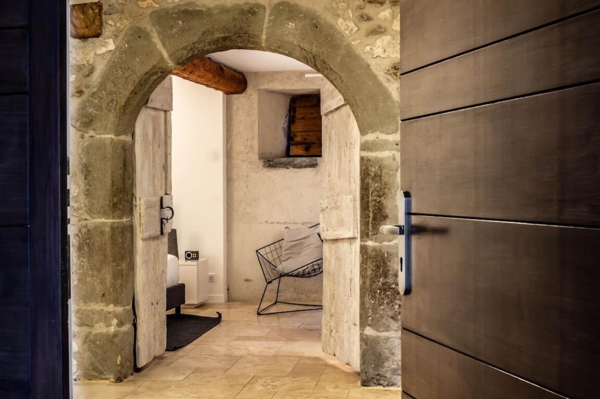 Pierres Plates Apartment Annecy Exterior photo